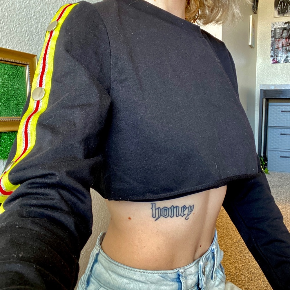 Cropped Long Sleeve